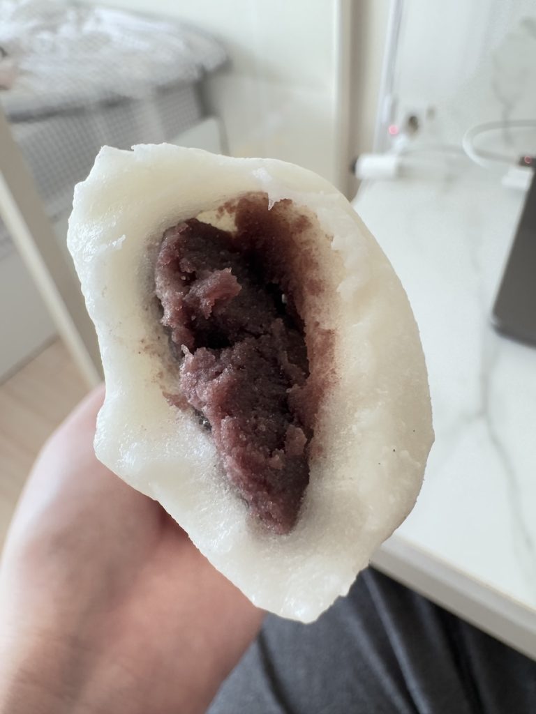 Chapssaltteok filled with sweet red bean paste.